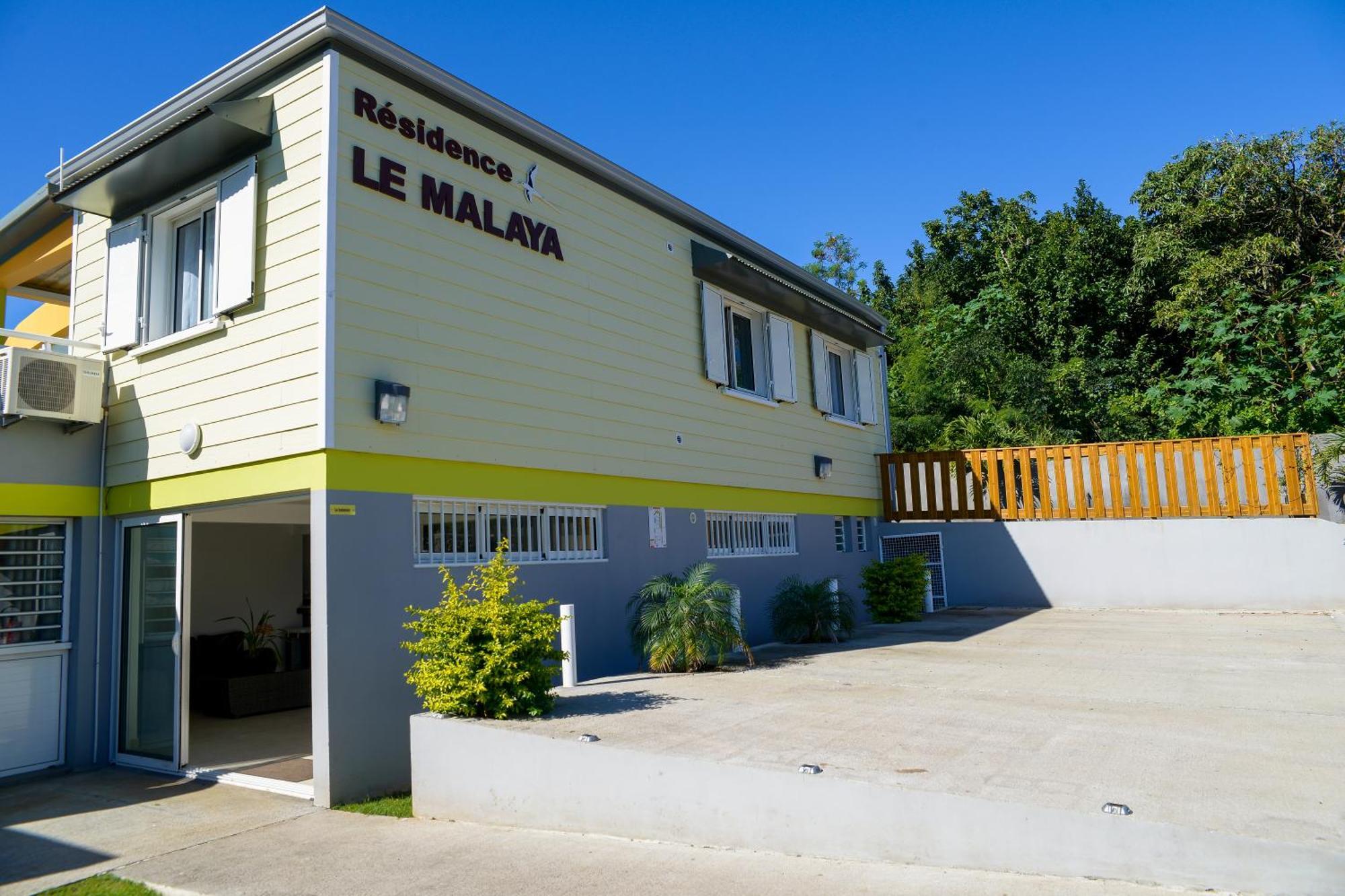 Le Malaya Villa Сен-Жозеф Екстериор снимка